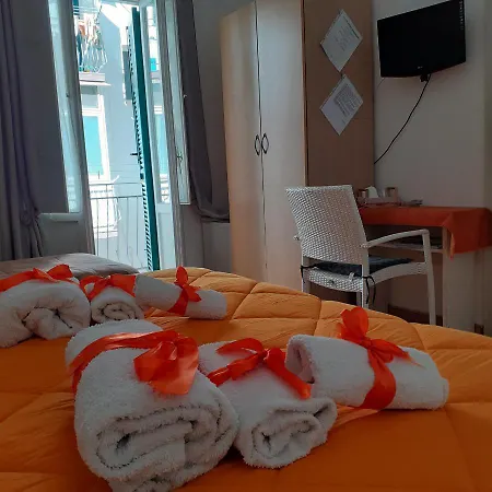 Ciccio Pensjonat 3*